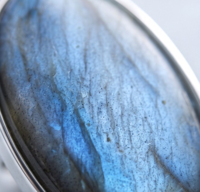 Shimmering Natural Labradorite .925 Sterling Silver handcrafted Large ring size 8 adjustable - Close-up of shimmering labradorite in .925 sterling silver setting
