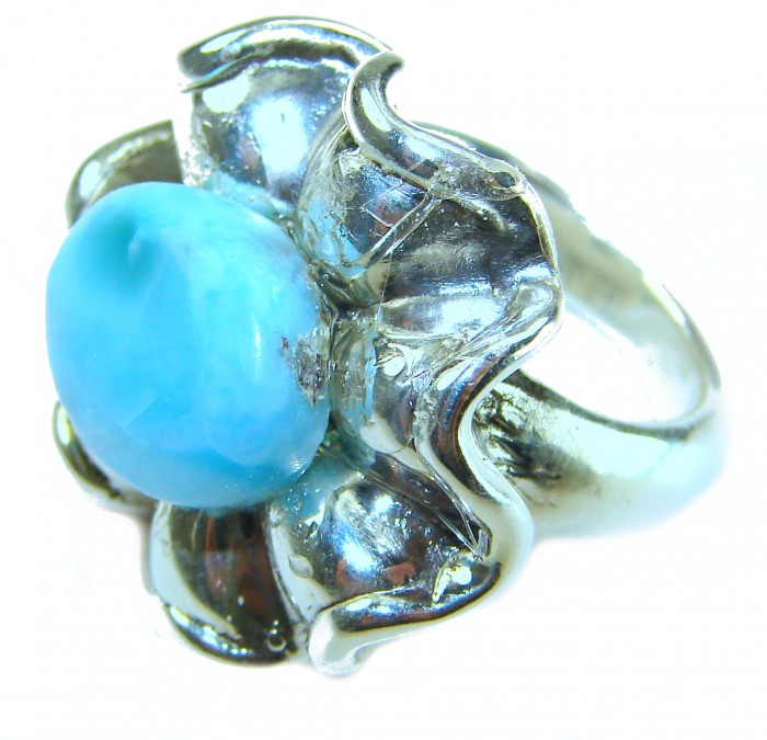 Blue Flower AAAA QUALITY Blue Larimar .925 Sterling Silver handmade Large ring size 7 - Close-up of blue Larimar sterling silver flower ring.
