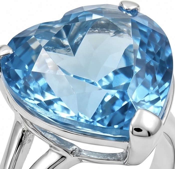 Angel's Heart Luxurious 29.8 carat Swiss Blue Topaz .925 Silver handcrafted LARGE SOLID Ring s. 7 - Close-up of Angel's Heart 29.8ct Swiss Blue Topaz in .925 silver setting.