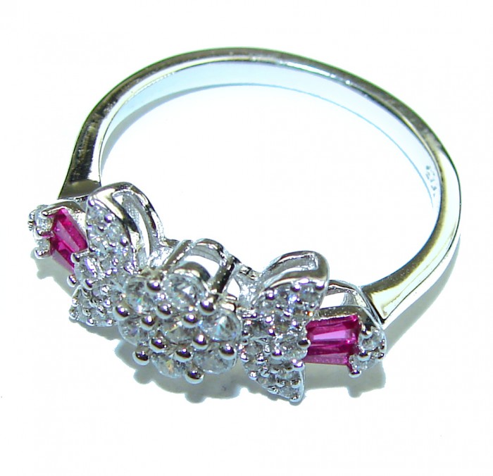 Bella Rosa Genuine 2.5 carat Ruby .925 Sterling Silver Statement Ring size 6 1/2 - Side view of Bella Rosa 2.5 carat Ruby .925 Sterling Silver ring.