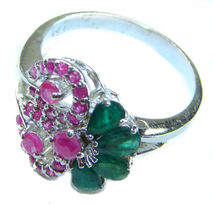 Real Beauty Natural 8.9 carat Ruby Emerald .925 Sterling Silver handmade Statement Ring size 8 - Close-up of ruby and emerald ring in sterling silver.