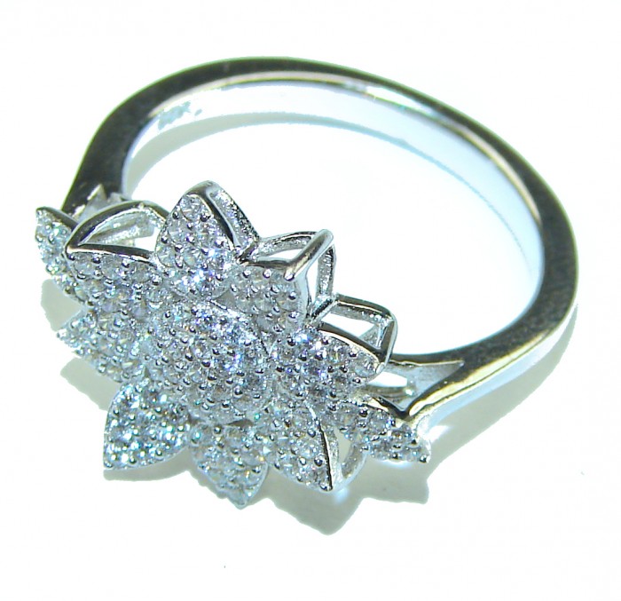 Dazzling Star Exclusive White Topaz .925 Sterling Silver handcrafted ring size 7 1/4 - photo 1