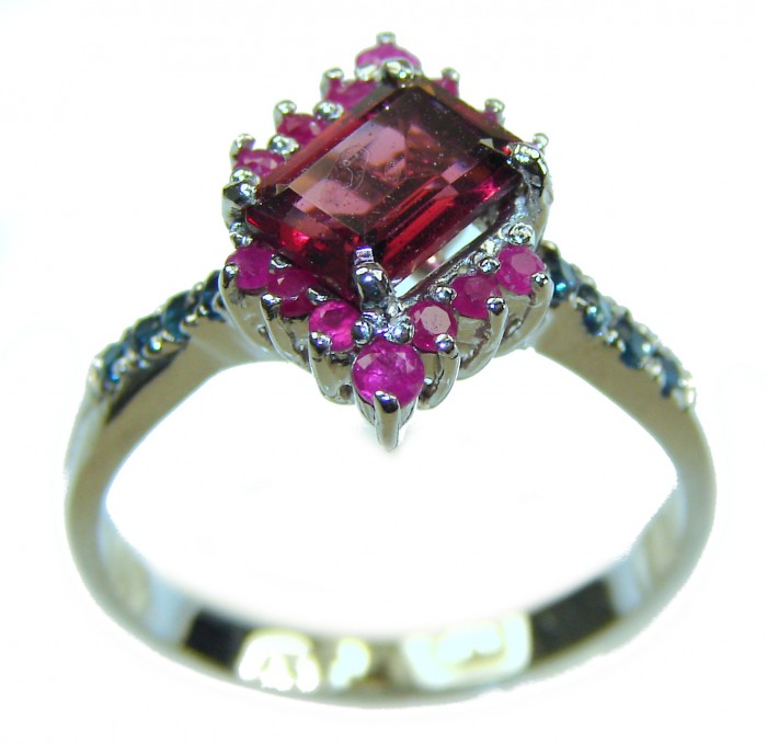 Natural 3.9 carat Ruby .925 Sterling Silver handmade Statement Ring size 7 - Handmade ruby ring in sterling silver, top view showing stone detail