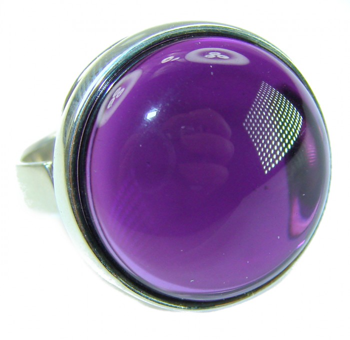 Purple Full Moon 25.2 carat Amethyst .925 Sterling Silver Handcrafted Large Ring size 7 - Close-up of purple amethyst ring set in .925 sterling silver.