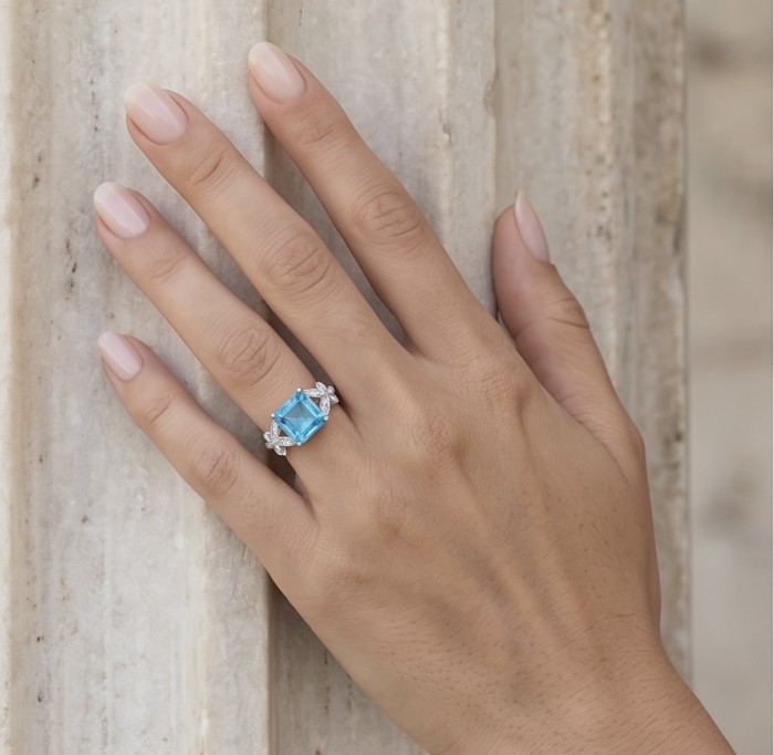 Stella 4.3 carat Swiss Blue Topaz .925 Sterling Silver dipped in rhodium handcrafted ring size 7 1/4 - Worn on hand: Stella 4.3 ct Swiss Blue Topaz, .925 Sterling Silver ring.