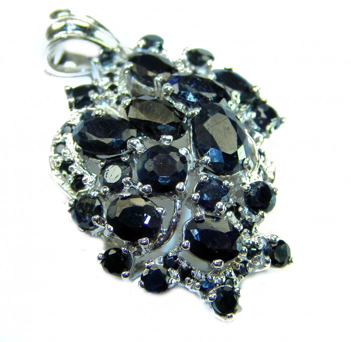 Precious authentic 22.2 carat Sapphire .925 Sterling Silver Eternity handcrafted PENDANT - Close-up of 22.2 carat Sapphire in .925 Sterling Silver pendant.
