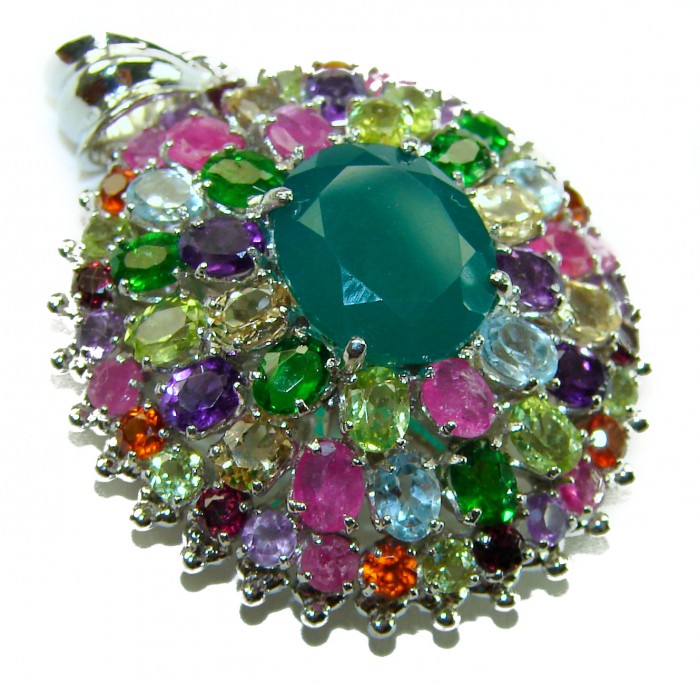 Power of Life Very Unique 11.5 CARAT Green Jade Multigem .925 Sterling Silver handcrafted pendant - Close-up of multigem pendant with large green jade centerpiece.