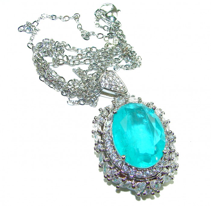 Rio Grande do Norte - Brazilian's Briliance - oval cut 15.5 carat Paraiba Tourmaline .925 Sterling Silver handcrafted necklace - Close-up of oval gemstone pendant with chain detailing