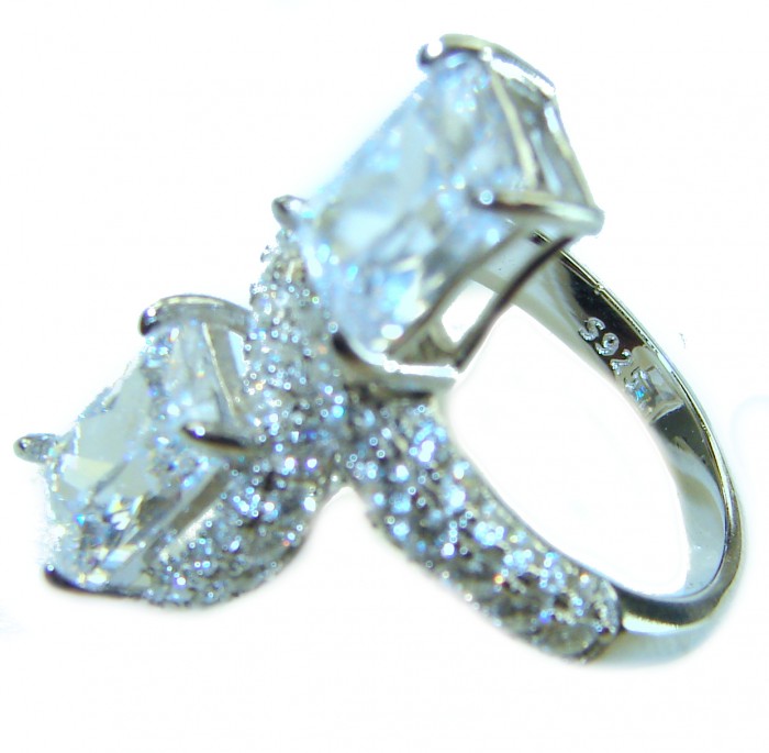 Shining Star 10.8 carat White Topaz .925 Sterling Silver brilliantly handcrafted ring s. 7 - Side view of Shining Star 10.8 carat White Topaz Sterling Silver ring.