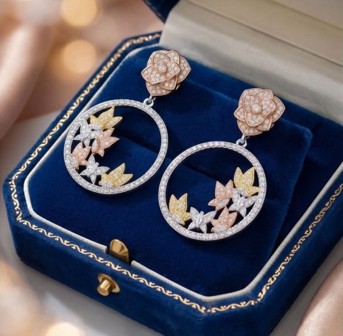 Black Label Collection - Floral design - Natural White Topaz 22K Gold over .925 Sterling Silver handmade 3 tones earrings - Floral earrings in velvet box, top view, Black Label Collection.
