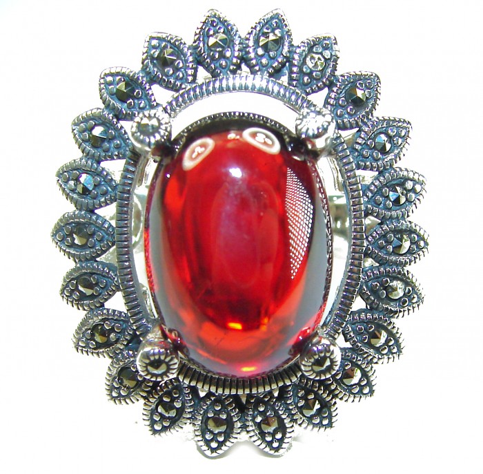 Bella Rosa Genuine 28.8 CARAT Ruby .925 Sterling Silver Large Statement Ring size 8 - Close-up of Bella Rosa 28.8 carat ruby in sterling silver setting.
