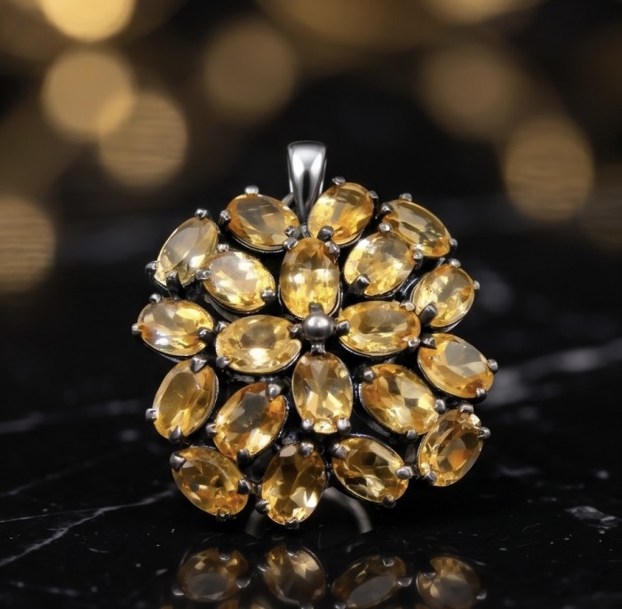 Valentina - Vintage Design Genuine 18.5 carat Citrine .925 Sterling Silver dipped in black rhodium handmade Pendant - Citrine pendant close-up, vintage design with 18.5 carat stones, .925 silver
