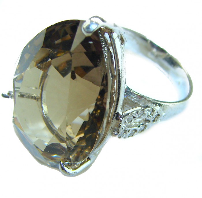30.8 carat Authentic Smoky Topaz .925 Sterling Silver handcrafted Large ring size 7 - Close-up of 30.8 carat Smoky Topaz ring in .925 Sterling Silver.