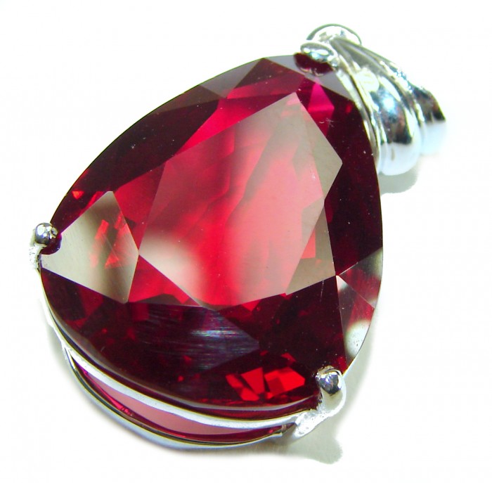 Rose Garden - 24.5 carat Authentic Ruby .925 Sterling Silver handcrafted Pendant - Close-up of Rose Garden 24.5 carat ruby pendant in sterling silver.