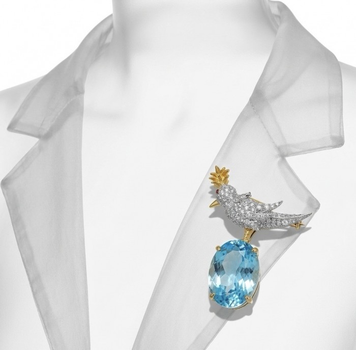 Bird on a Rock - Iconic design- Genuine 28.5 carat Aquamarine 18K Gold over .925 Sterling Silver handmade Pendant - Brooch - Bird on a Rock brooch with aquamarine, worn on lapel.