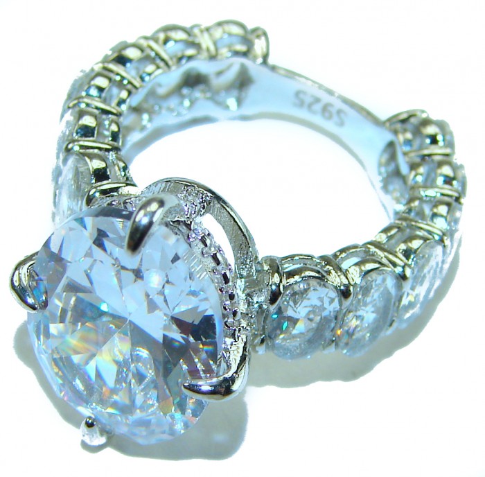 14.8 carat White Topaz .925 Sterling Silver brilliantly handcrafted stack ring s. 7 1/4 - Close-up of 14.8 carat white topaz sterling silver ring.