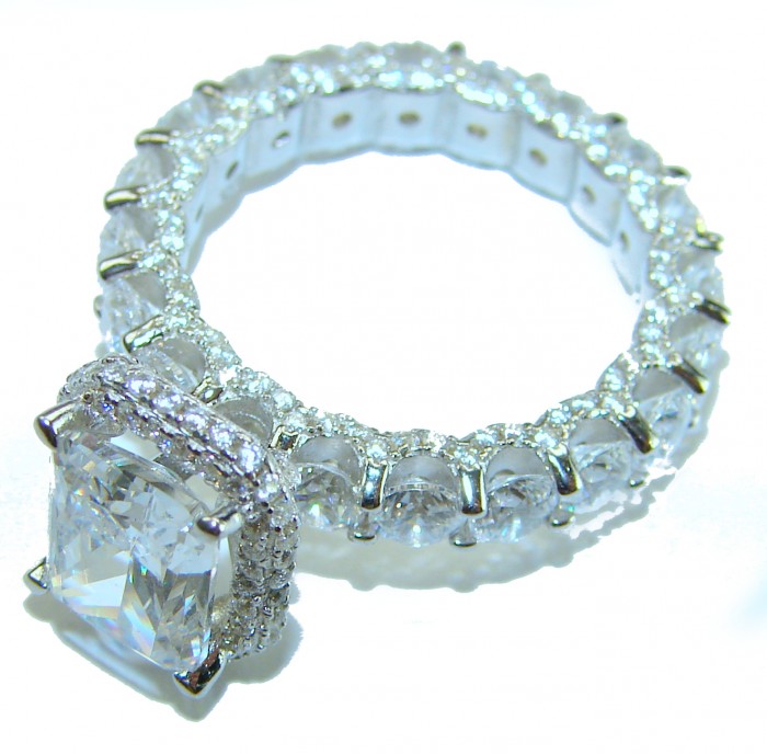 8.8 carat White Topaz .925 Sterling Silver brilliantly handcrafted ring s. 7 - Close-up of 8.8 carat white topaz ring in .925 sterling silver.