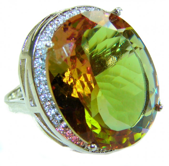 Precious 25.9 CARAT Alexandrite .925 Sterling Silver Statement HUGE Ring s. 7 - Close-up of 25.9 carat Alexandrite in sterling silver setting.