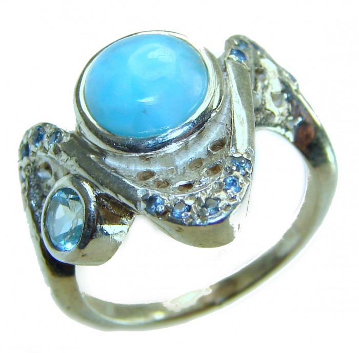 Blue Perfection AUTHENTIC Larimar .925 Sterling Silver handmade Large ring size 7 1/2 - Close-up of Blue Larimar ring in .925 sterling silver with side details.