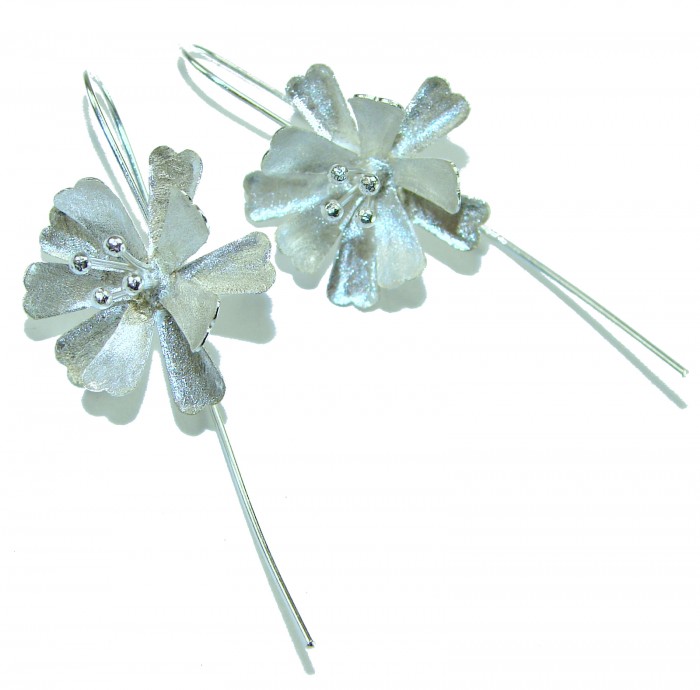 Silver Flowers Italy made .925 Sterling Silver Earrings - Top view of silver flower sterling earrings with hook.