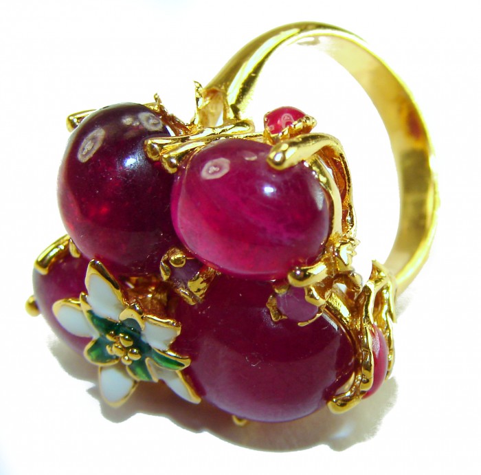 Sunrise Ruby - Natural 28.4 carat Ruby 18K Gold over .925 Sterling Silver handmade Large Statement Ring size 6 - Close-up of Sunrise Ruby ring with 28.4 carat ruby and gold setting.