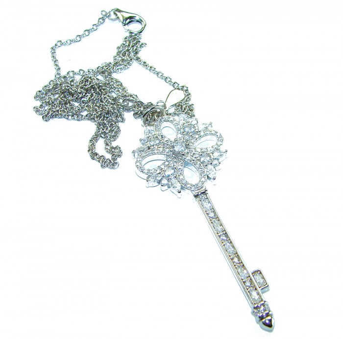 Very special Key - LUXURIUS 44.2 carat White Topaz .925 Sterling Silver handcrafted Necklace - Key-shaped pendant necklace with white topaz and intricate floral design.