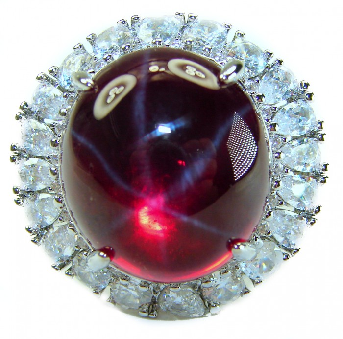 Bella Rosa Genuine 27.4 CARAT Star Ruby .925 Sterling Silver Large Statement Ring size 8 - Close-up of Bella Rosa 27.4 ct star ruby ring in .925 sterling silver