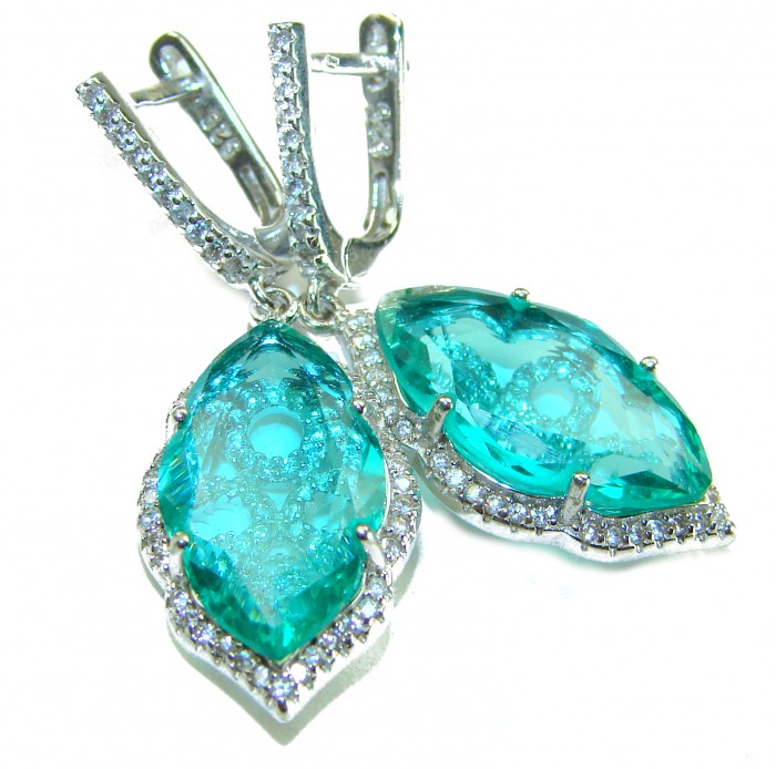 Eau Pure 10.5 carat AQUAMARINE .925 Sterling Silver Handcrafted Earrings - Close-up of Eau Pure 10.5 carat aquamarine earrings in sterling silver.