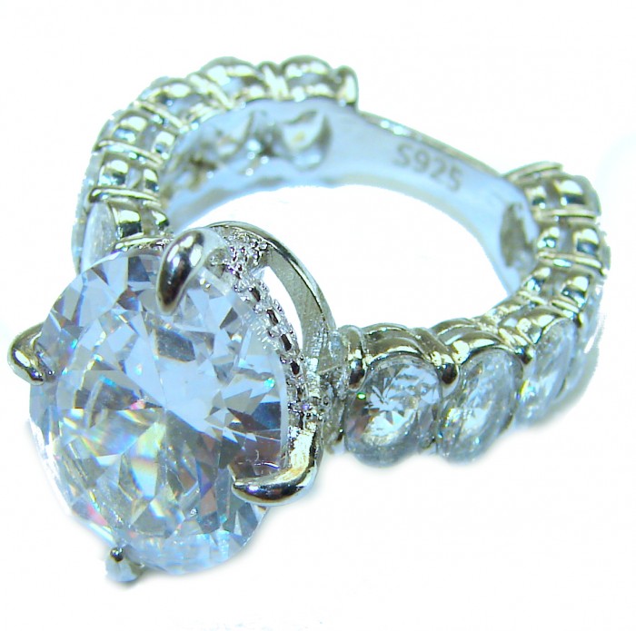 14.8 carat White Topaz .925 Sterling Silver brilliantly handcrafted stack ring s. 7 1/4 - Close-up of 14.8 carat white topaz ring with sterling silver setting