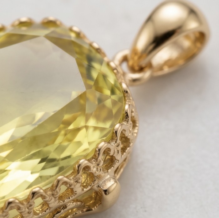 Baquette cut 10.3 carat Lemon Quartz 18K Gold over .925 Sterling Silver handcrafted pendant - Close-up of lemon quartz stone set in 18K gold over sterling silver.