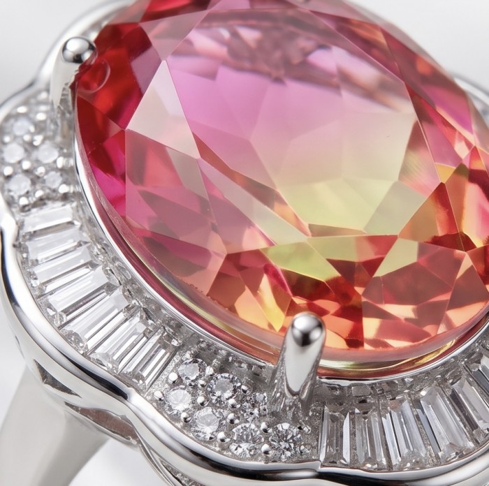 Carolyn 15.8 carat Brazilian Tourmaline .925 Sterling Silver Perfectly handcrafted Ring s. 7 1/2 - Stone close-up of Carolyn 15.8 carat Brazilian Tourmaline ring.