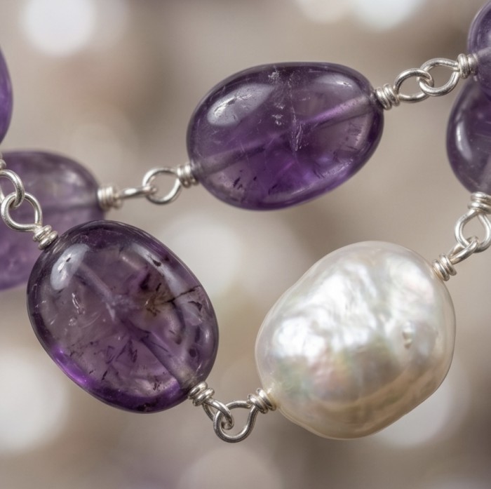 Emma 49.2 carat Natural Amethyst .925 Sterling Silver .925 Sterling Silver Necklace - Stone and pearl close-up of Emma amethyst necklace in silver.