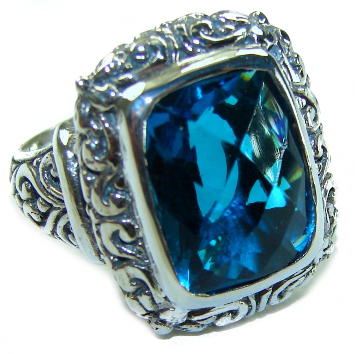 Rare Bali Made - 12.5 carat London Blue Topaz .925 Sterling Silver handmade Ring size 6 - Close-up of ornate ring with 12.5 carat London Blue Topaz stone.