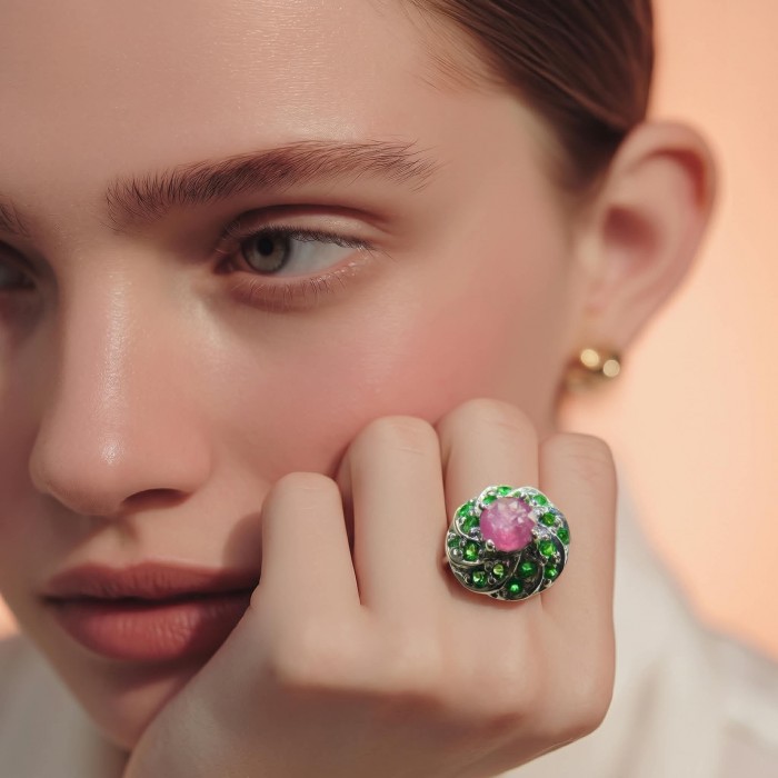 Magnificent Jewel 4.5 carat Ruby .925 Sterling Silver handcrafted incredible ring s. 6 1/4 - Ring with 4.5 carat ruby on hand, close-up view.