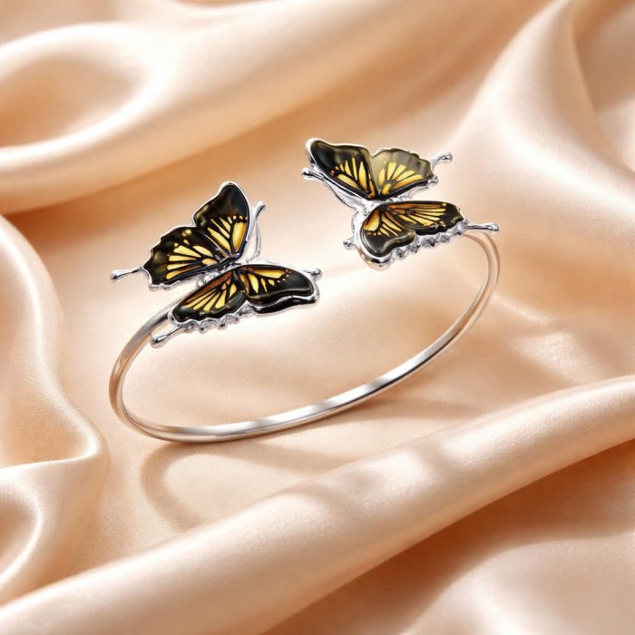 Golden Butterfly Genuine carved Baltic Amber .925 Sterling Silver handamde Bracelet - photo 4