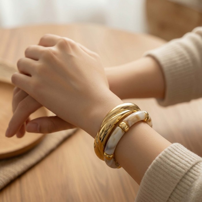 Mystery - Raisin Bracelet Set Stackable 2 golden Bangles - Excellent quality - photo 1