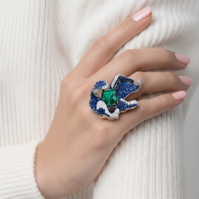 Wild Flower 55.2 carat authentic Colombian Emerald Sapphire .925 Sterling Silver handcrafted Statement Ring size 6 - Emerald and sapphire wild flower ring worn on hand.