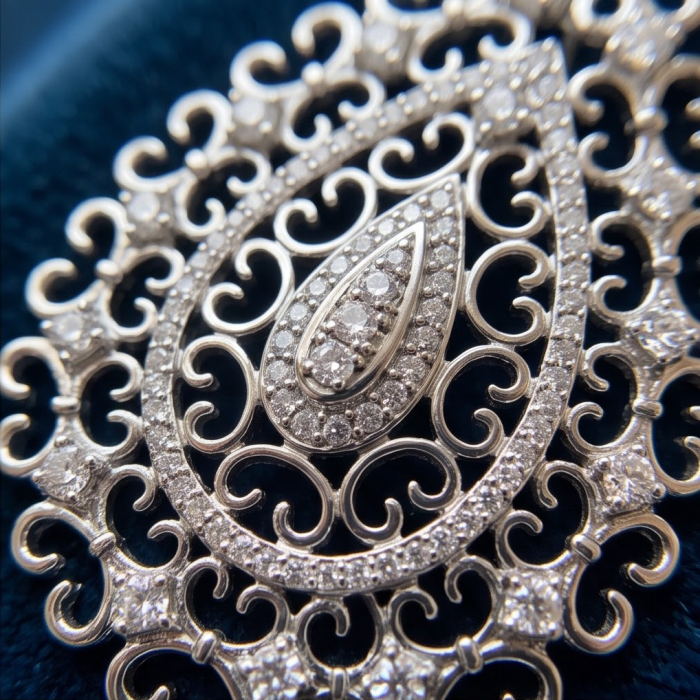 The Renaissance Natural 3.5 carat White Topaz .925 Sterling Silver handcrafted earrings - Stone close-up of The Renaissance White Topaz .925 Sterling jewelry