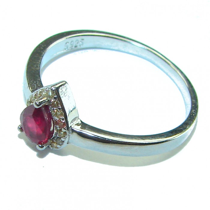 Red Brilliance 1.5 carat Ruby .925 Silver handcrafted Cocktail Ring s. 7 - photo 1