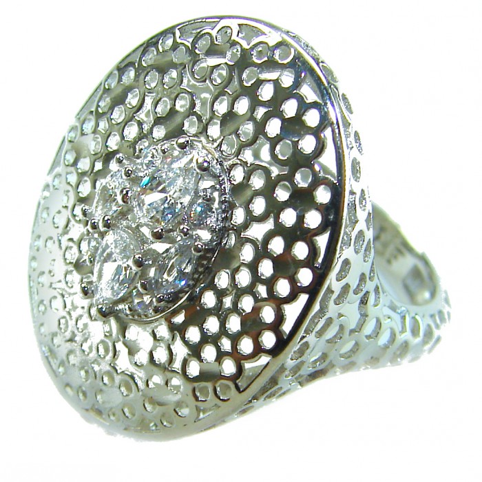 White Planet 4.2 carat White Topaz .925 Silver handcrafted Cocktail Ring s. 8 - Side view of White Planet 4.2 ct White Topaz .925 Silver ring.