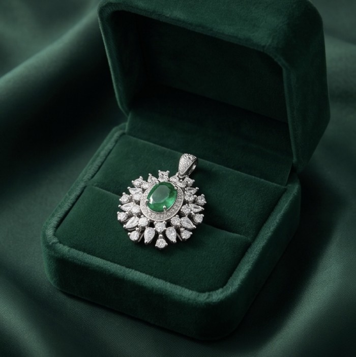 Isabella 3.8 carat Emerald .925 Sterling Silver Perfectly handcrafted pendant - Emerald pendant in green velvet box, top view.