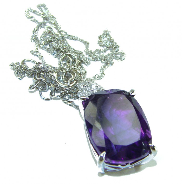 A Heritage in Bloom - Italy made 25.5 carat genuine Amethyst handmade necklace - Close-up of silver chain necklace with large amethyst pendant.