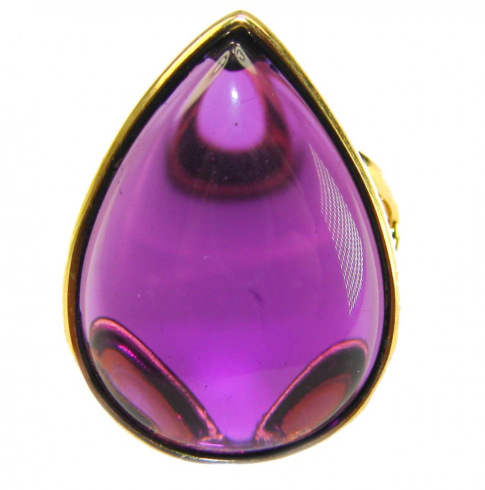 Purple Royalty 25.5 carat Amethyst .925 Sterling Silver dipped in 18K Gold over Handcrafted Ring size 9 - Close-up of Purple Royalty 25.5 carat Amethyst ring in gold setting