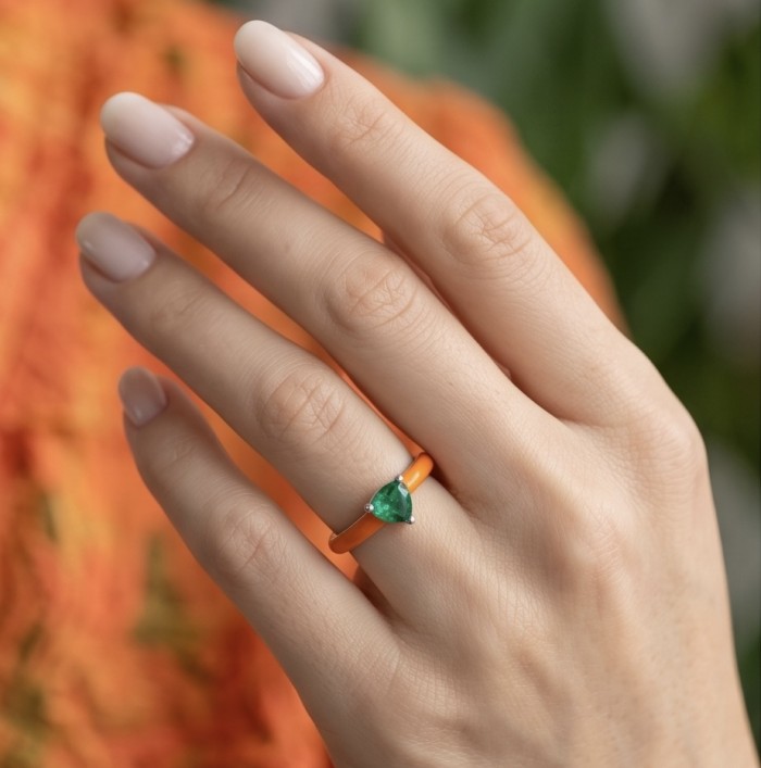 Natural 0.8 carat Emerald and Enamel .925 Sterling Silver Huge handcrafted Ring s. 6 - Emerald ring worn on hand with orange enamel band, side view.