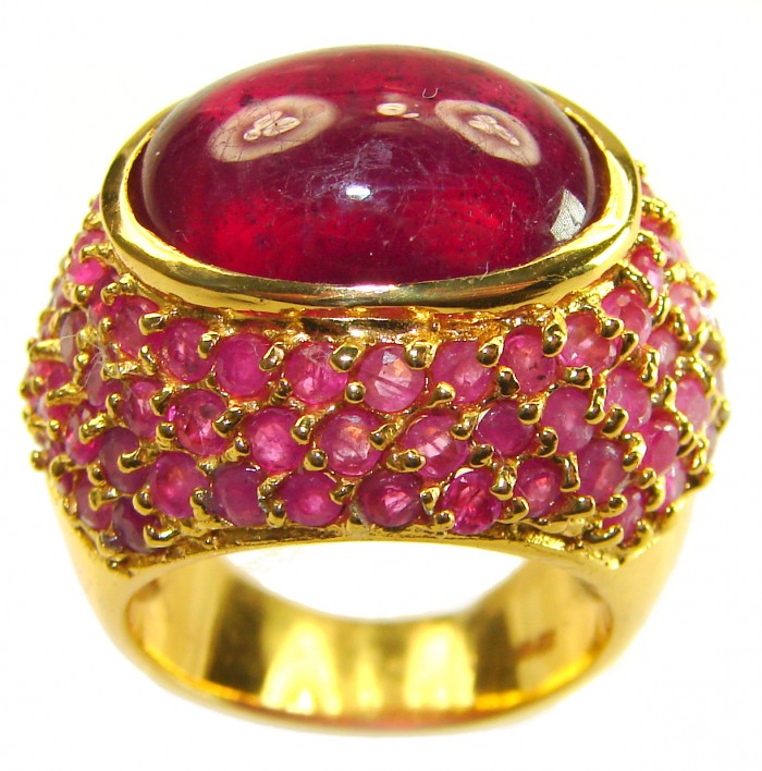 Bella Rosa Genuine 20.5 CARAT Ruby 24K Gold over .925 Sterling Silver Large Statement Ring size 6 - Close-up of Bella Rosa 20.5 carat ruby ring in 24K gold over sterling silver.