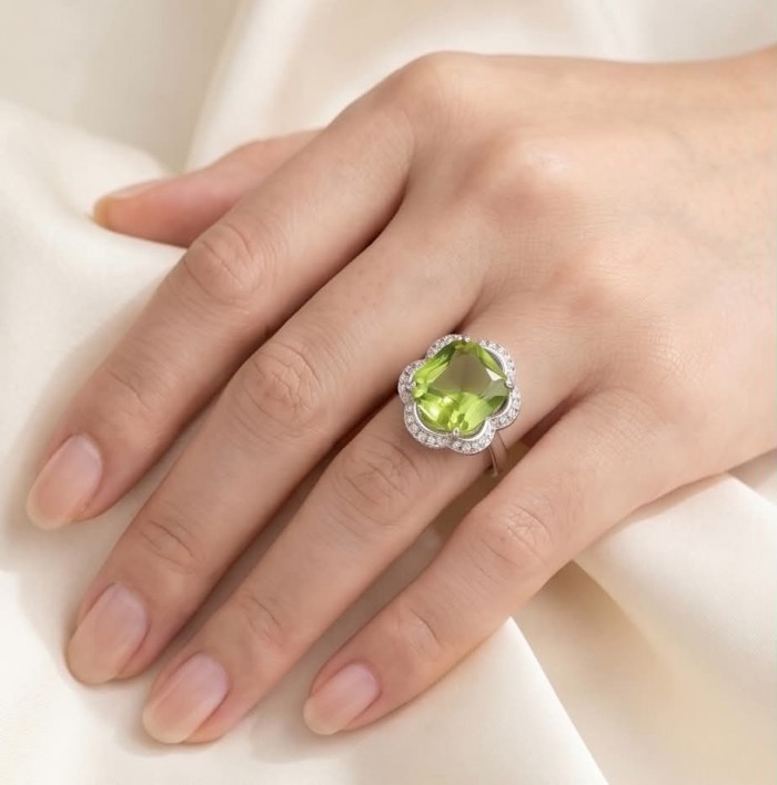 Royalty 9.9 carat authentic Himalayan Peridot .925 Sterling Silver Handcrafted Statement Ring size 7 - 9.9 carat Himalayan Peridot ring worn on hand.