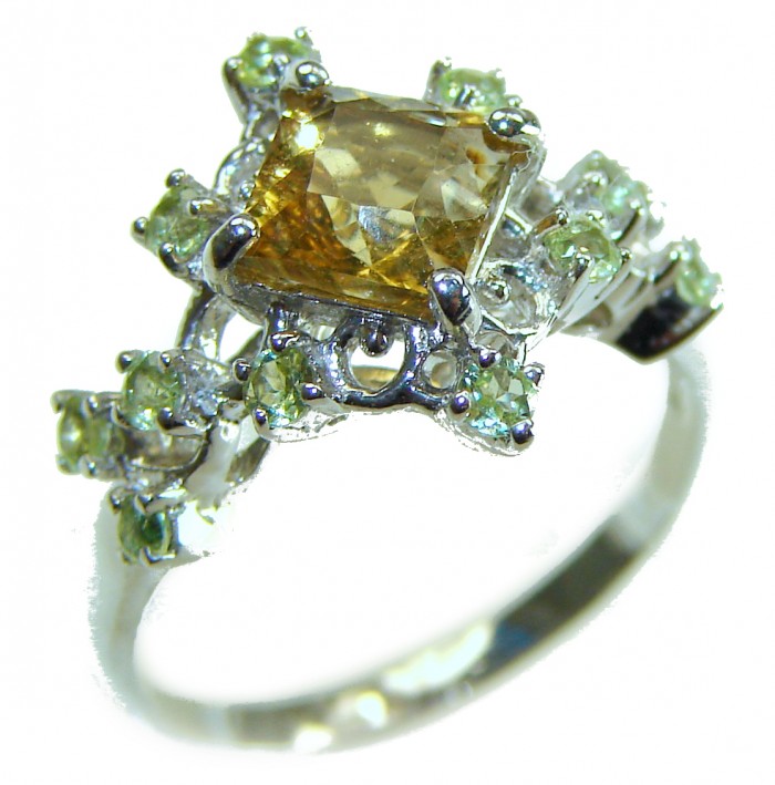 Golden Royalty 5.5 carat Citrine .925 Sterling Silver Handcrafted Huge Ring size 7 - Close-up of Golden Royalty 5.5 ct Citrine ring in sterling silver.
