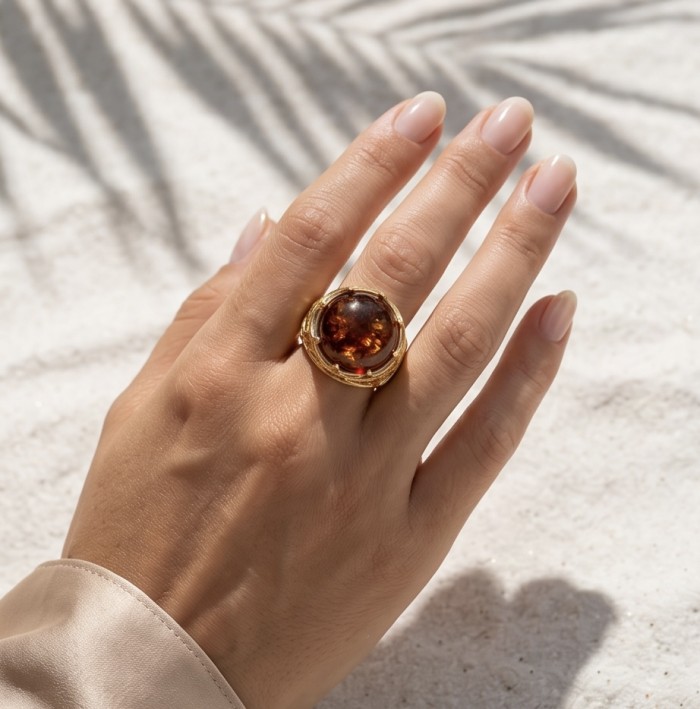 Queen of Fire best quality 6.4 carat BALTIC AMBER18K Gold over .925 Sterling Silver handmade ring 8 - Amber ring on hand, 18K gold, 6.4 carat, in sunlight.