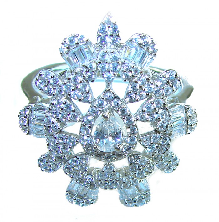 Shining Star 10.8 carat White Topaz .925 Sterling Silver brilliantly handcrafted ring s. 8 - Front view of Shining Star 10.8 carat White Topaz sterling silver ring