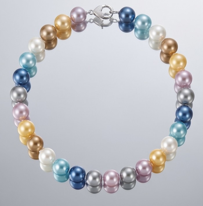 Colors of the Ocean - Outstanding Pearl .925 Sterling Silver handcrafted Statement necklace - Colorful pearl necklace on display with clasp detail at top